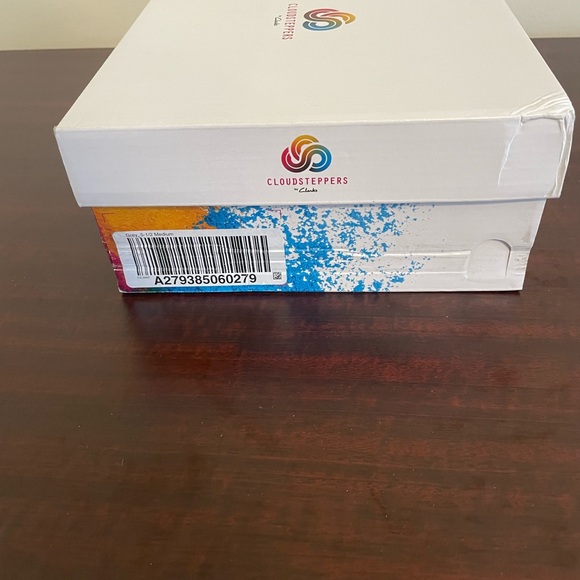 New Cloudsteppers by Clark’s Blue Grey Wedge Suede Slingback Adjustable Sandal - Picture 6 of 7